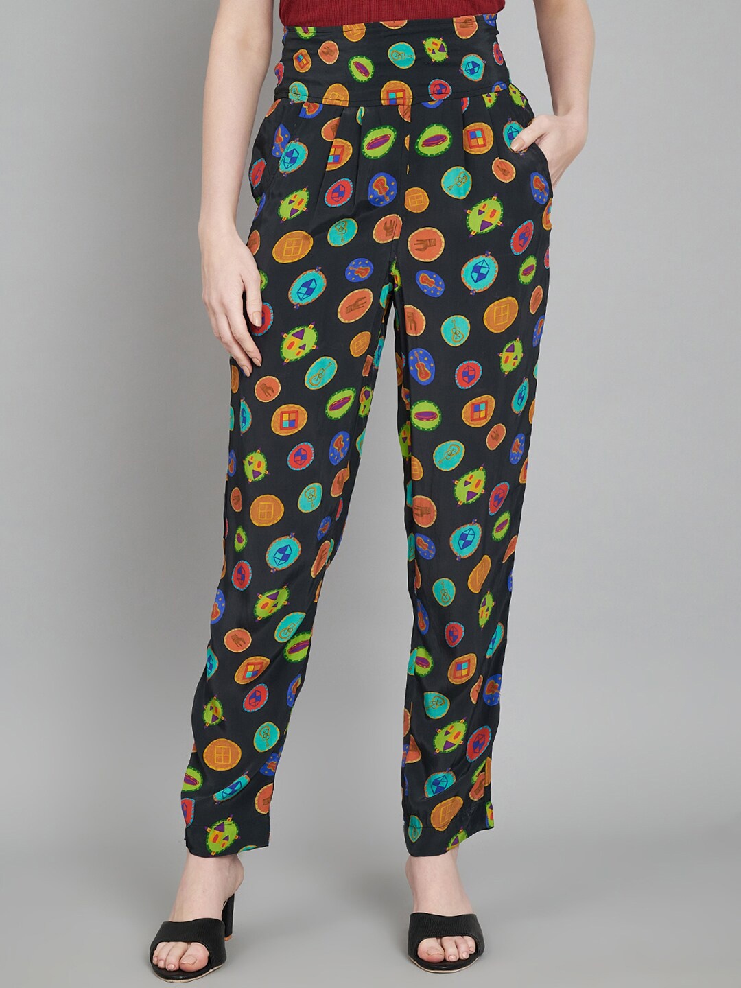 

Amagyaa Women Geometric Printed Loose Fit Satin High-Rise Trousers, Black