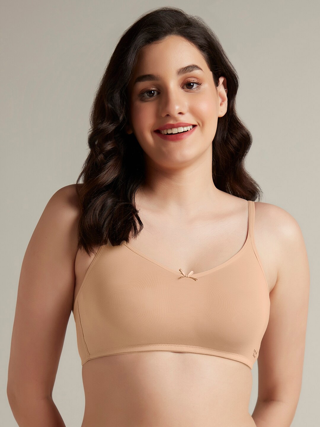 

Amante Non Padded Non-Wired Daily Support Bra, Nude