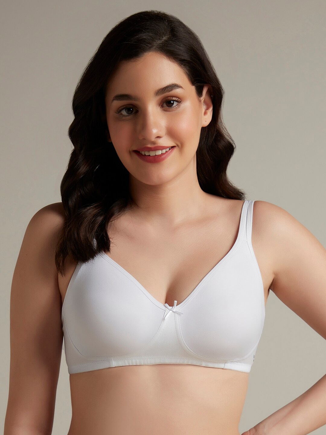 

Amante Non Padded Non-Wired Chic Comfort Support Bra, White