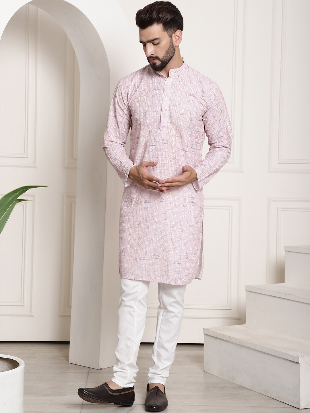 

SOJANYA Floral Embroidered Band Collar Pure Cotton Kurta With Churidar, Pink