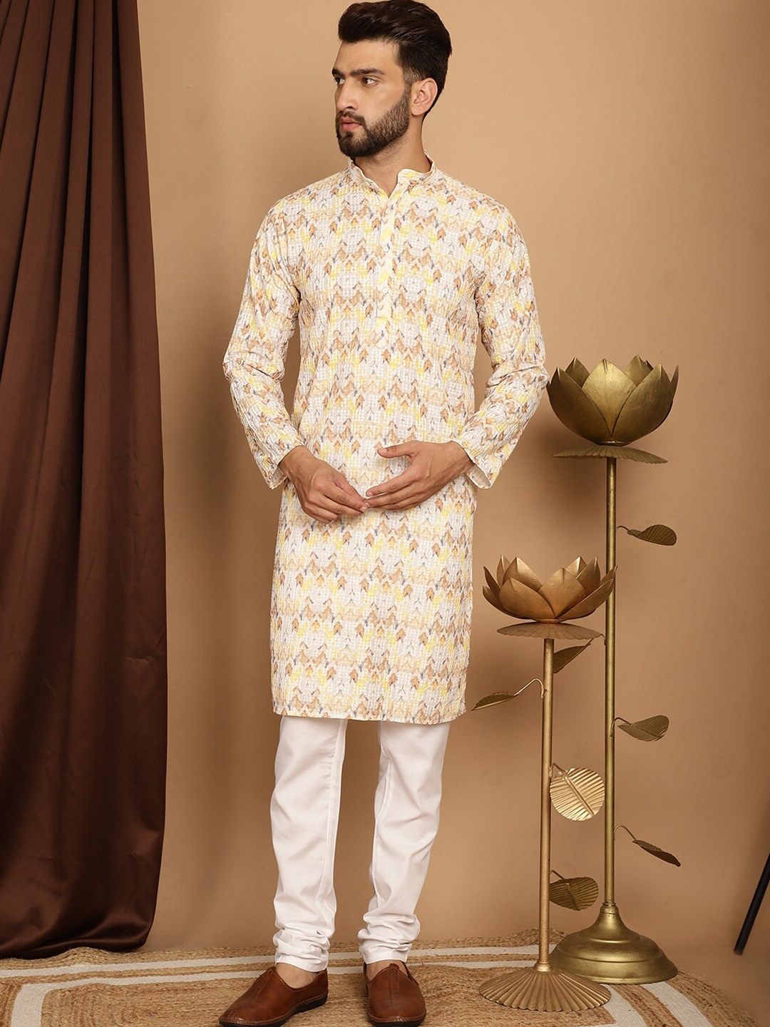 

SOJANYA Floral Embroidered Thread Work Pure Cotton Straight Kurta with Churidar, Yellow