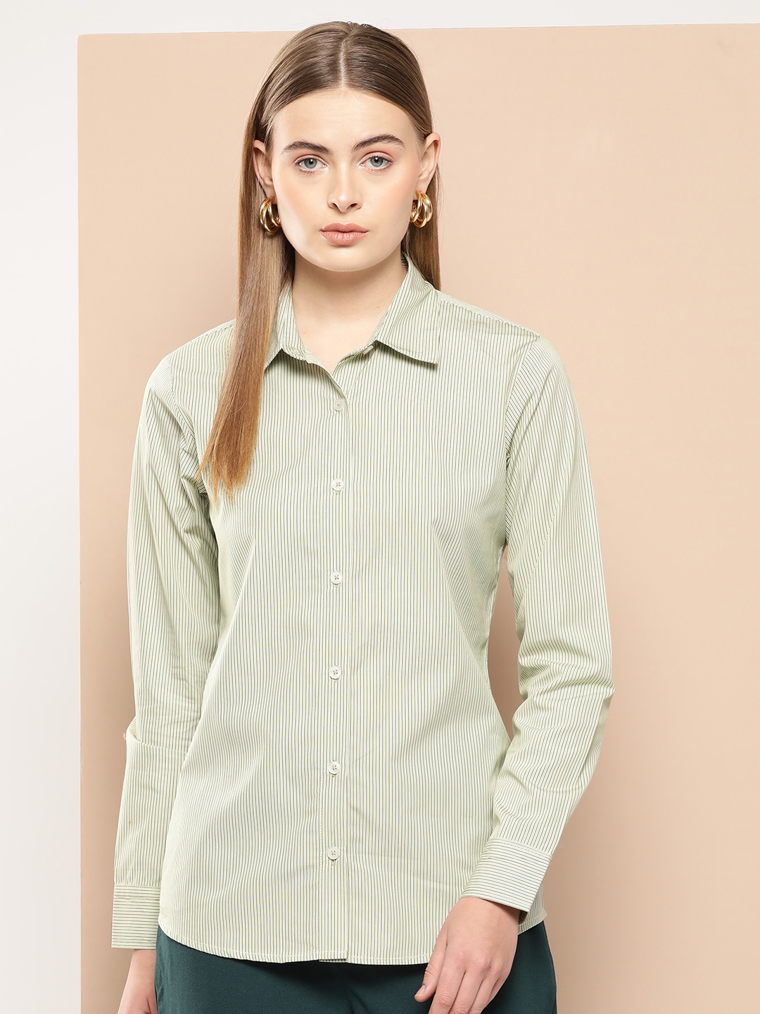 

Chemistry Women Standard Pinstriped Cotton Casual Shirt, Green