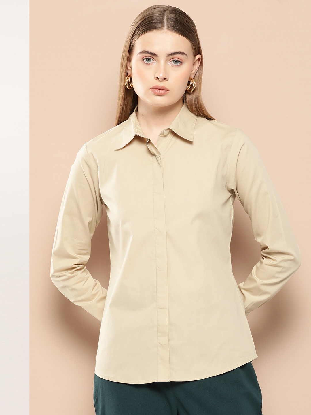 

Chemistry Women Standard Opaque Cotton Casual Shirt, Beige