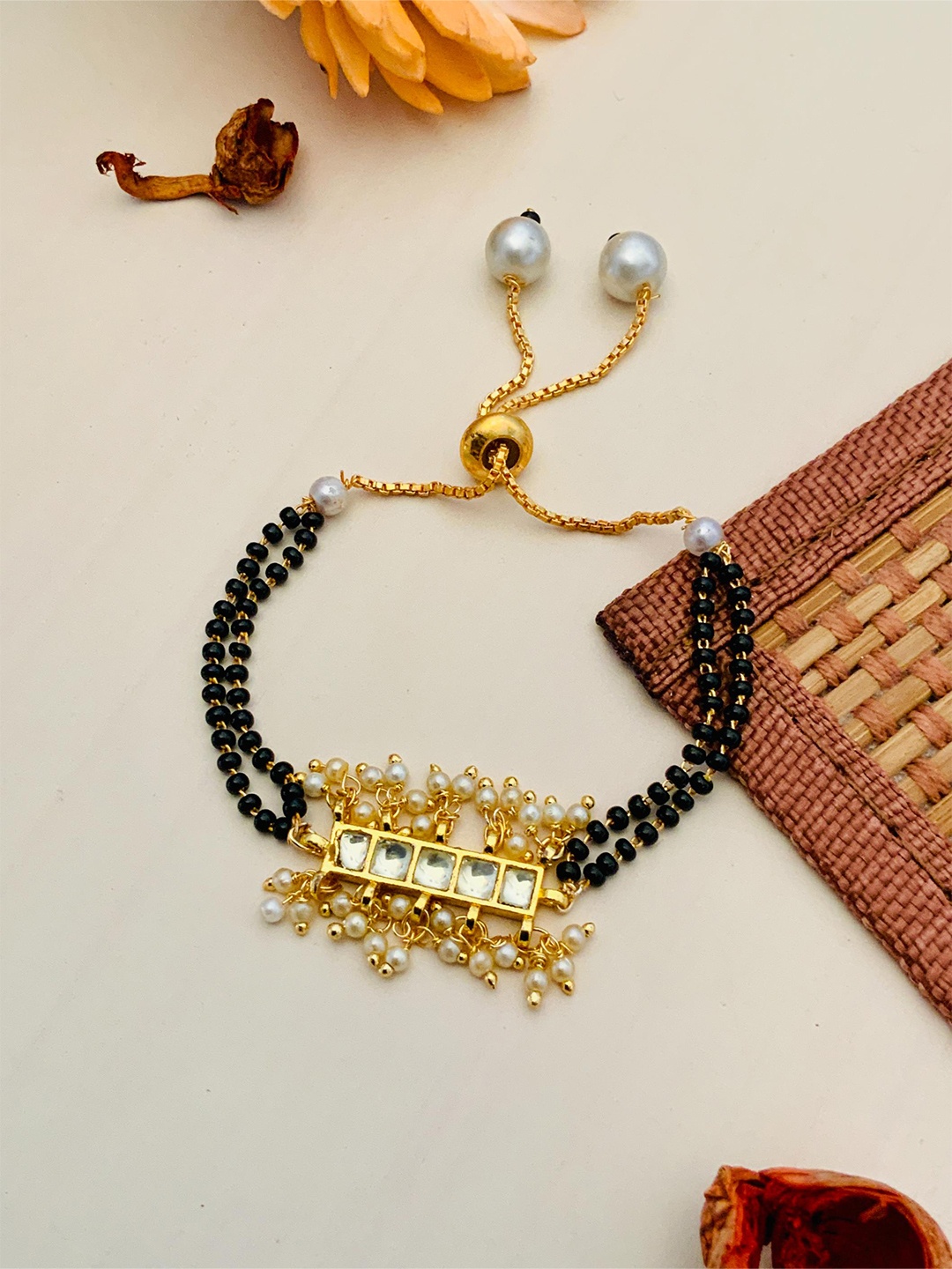 

ABDESIGNS Gold-Plated Kundan-Studded & Beaded Mangalsutra
