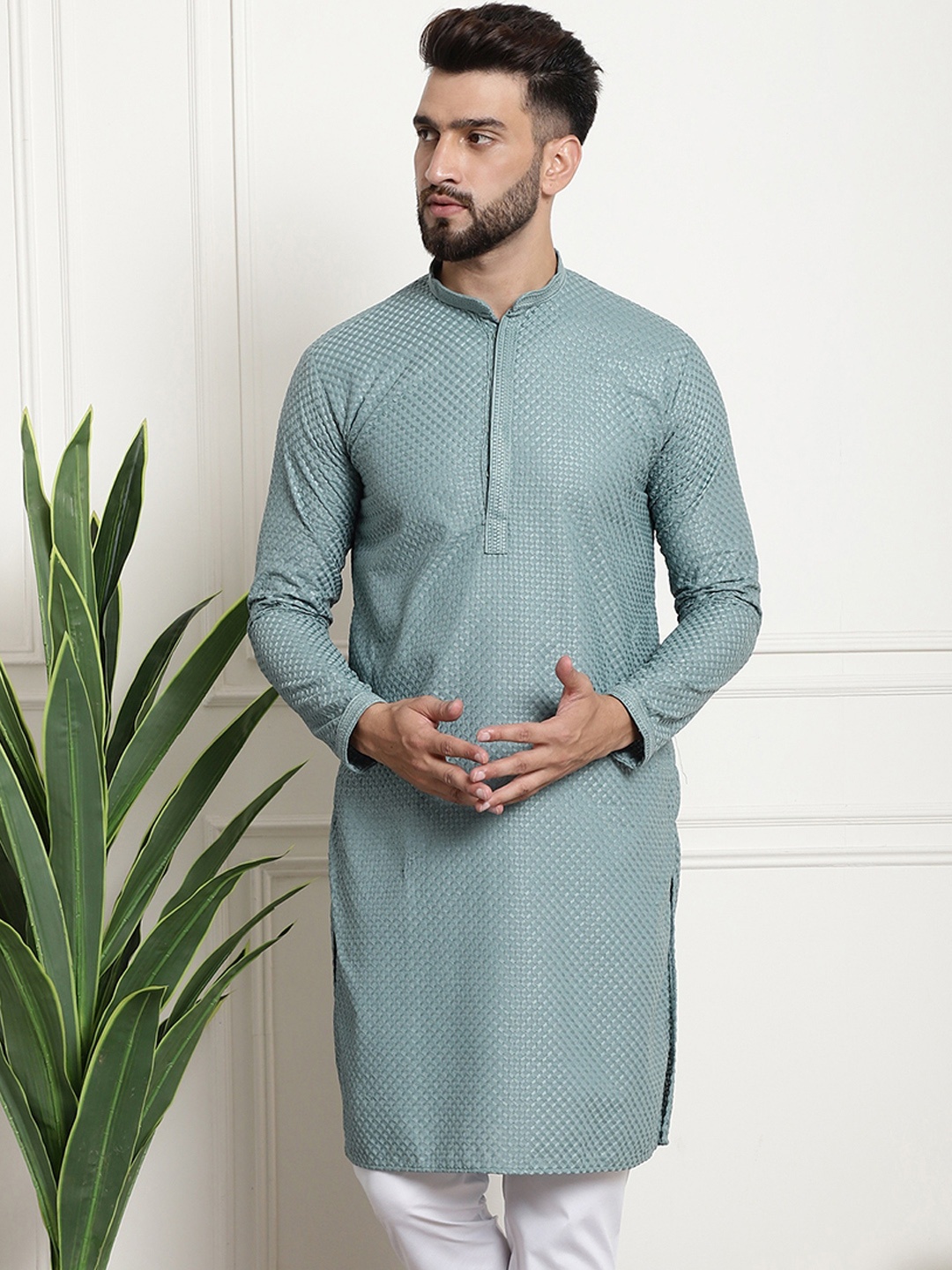 

SOJANYA Men Sea Green Thread Work Kurta