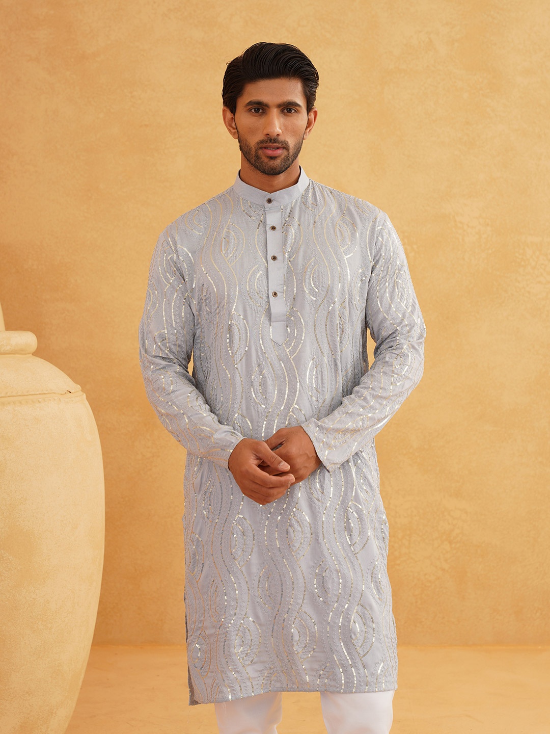 

SOJANYA Men Grey Striped Kurta