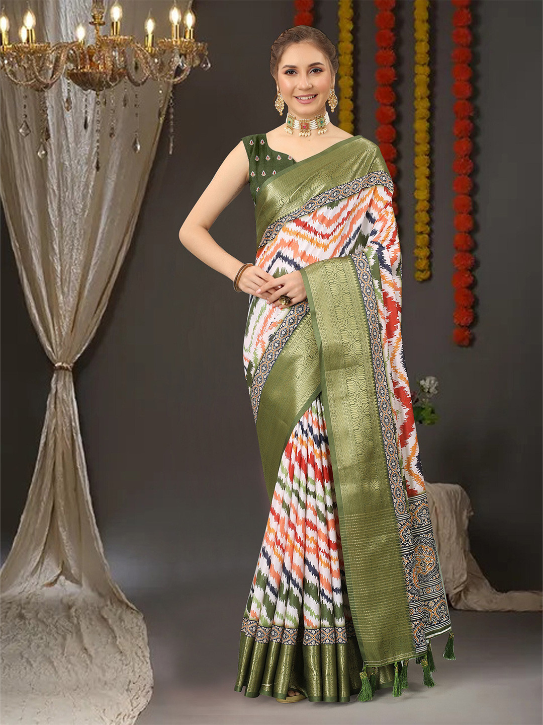 

bansari textiles Geometric Printed Zari Silk Cotton Ikat Saree, Green