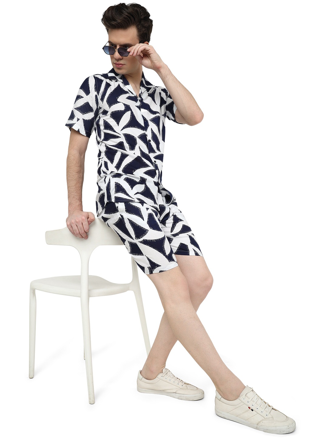 

FINIVO FASHION Printed Cotton Shirt With Shorts, Black
