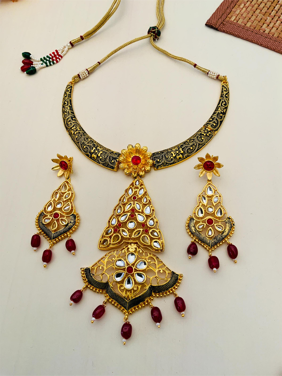 

ABDESIGNS Gold-Plated Kundan Studded & Beaded Meenakari Jewellery Set