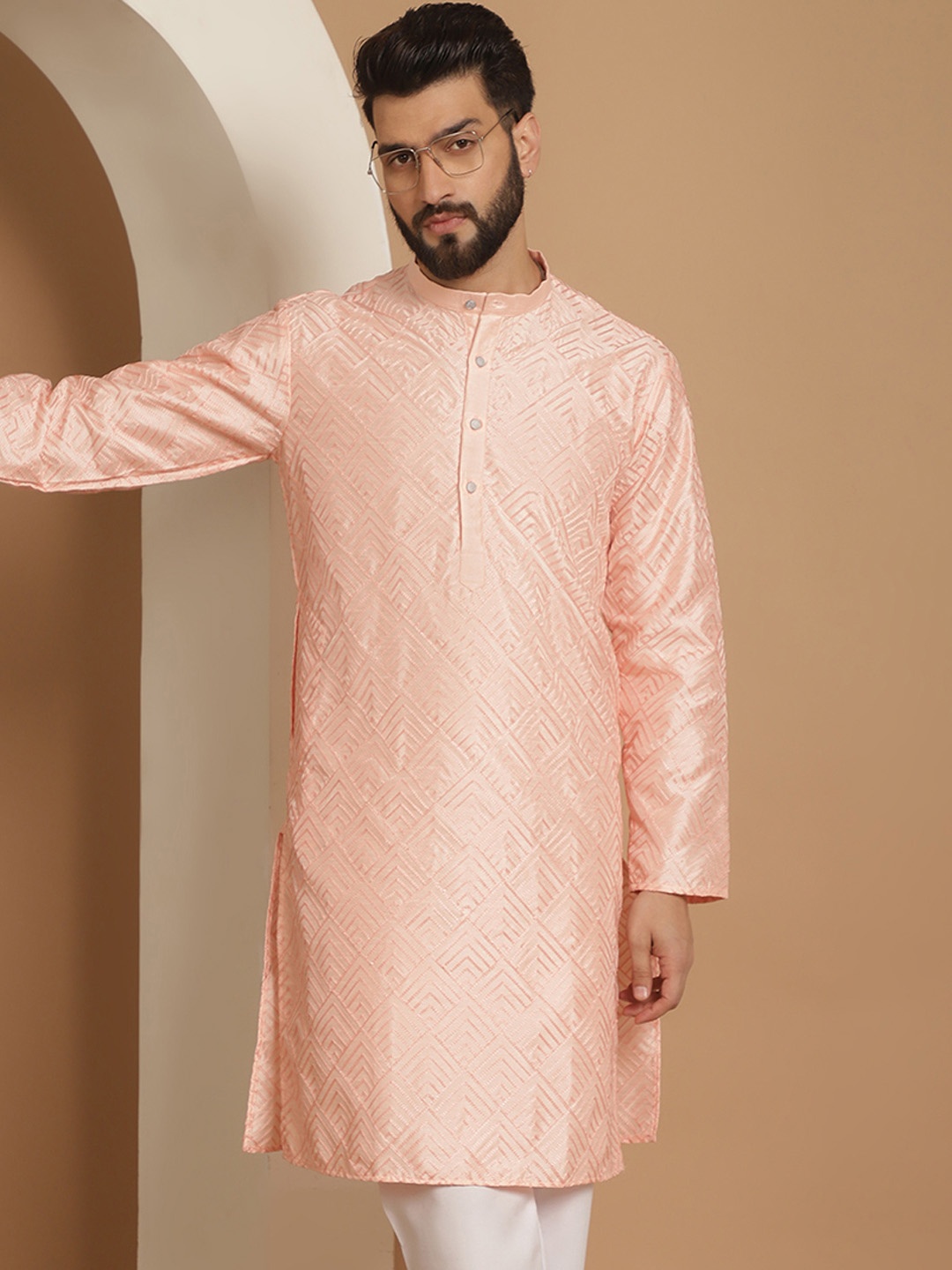 

Anouk Men Pink Geometric Thread Work Kurta