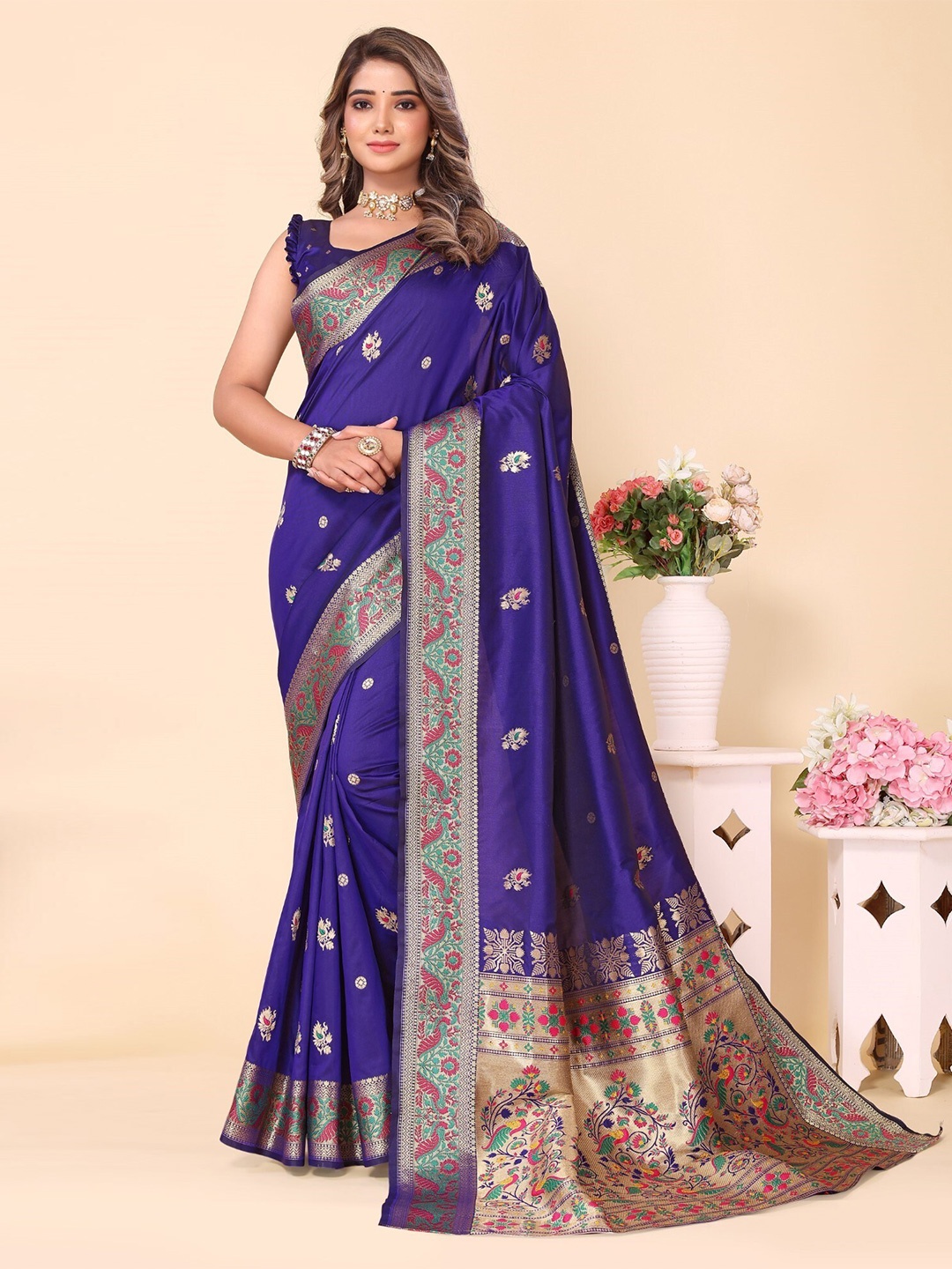 

LeeliPeeri Designer Woven Design Zari Silk Paithani Saree, Violet