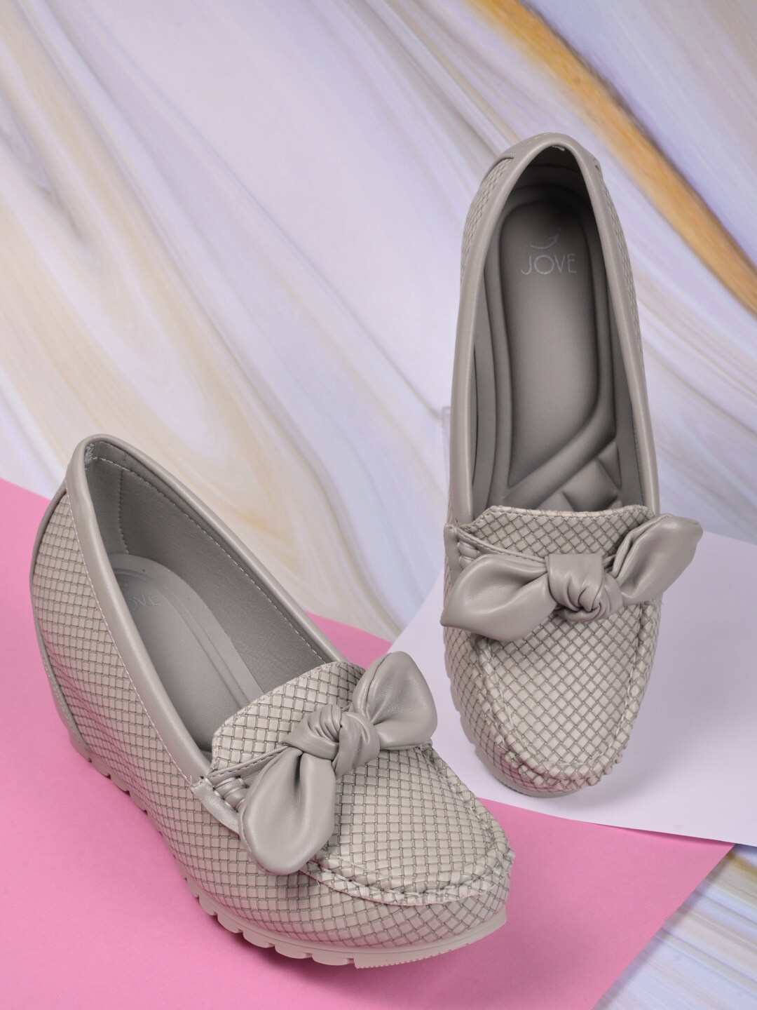 

Jove Textured Round Toe Platform Heels, Grey