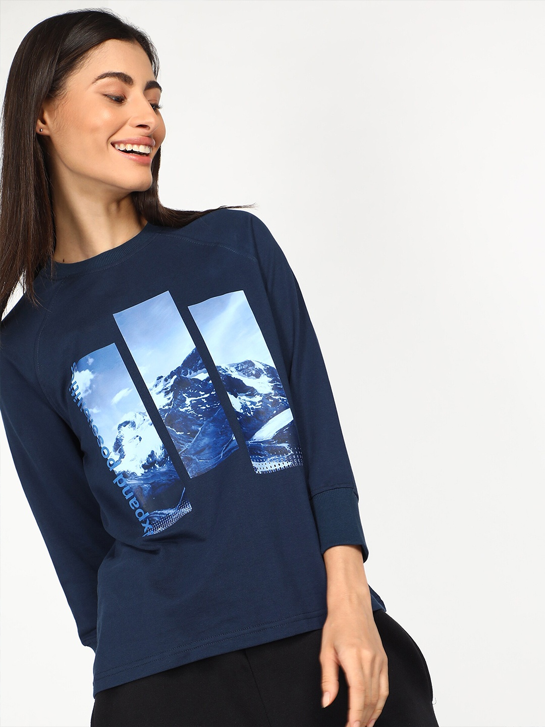 

Wildcraft Printed Detachable Hood Pullover Sweatshirt, Navy blue