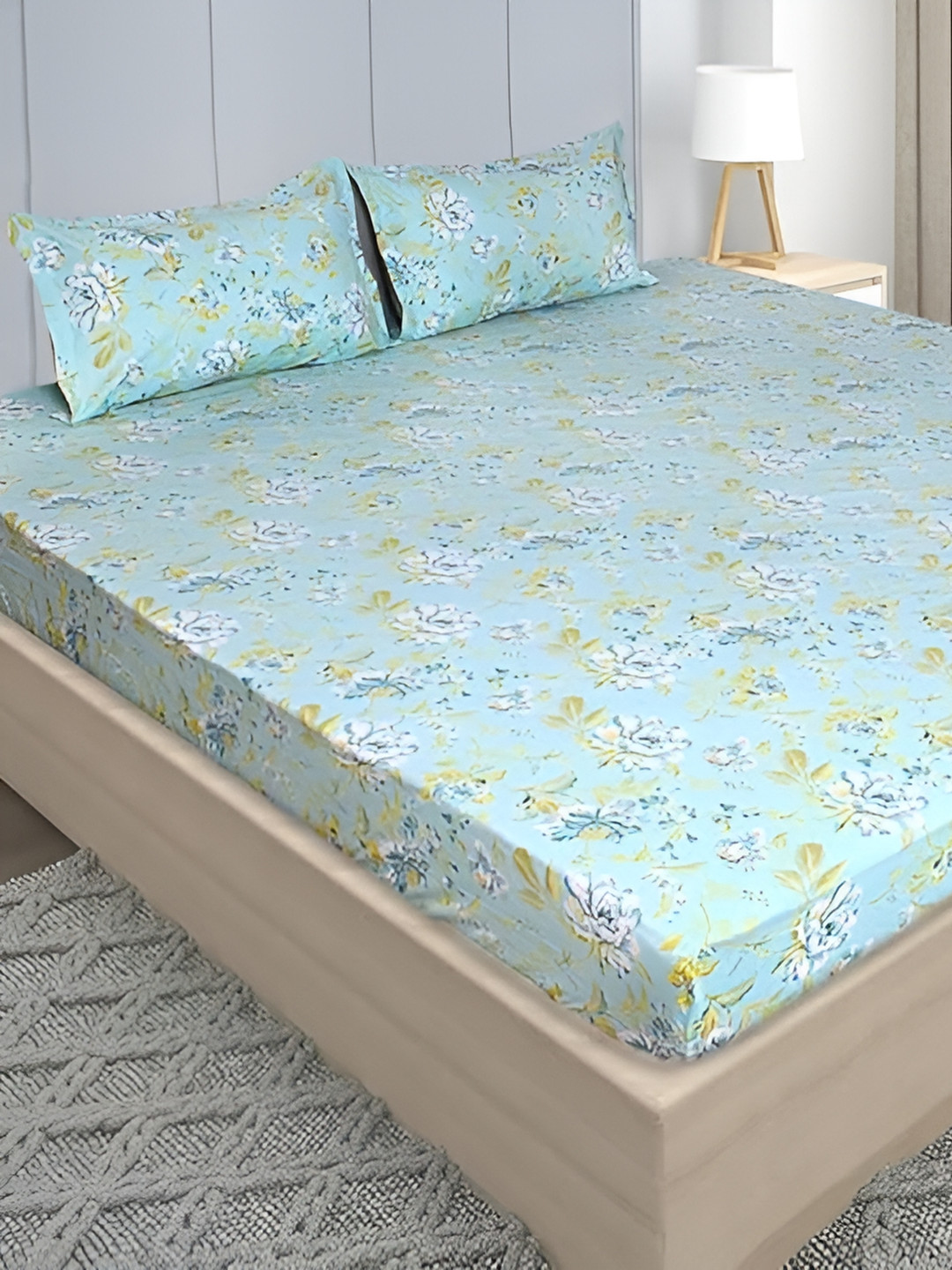 

Stylista Blue & Green Printed Cotton 400 TC Fitted Queen Bedsheet With 2 Pillow Covers