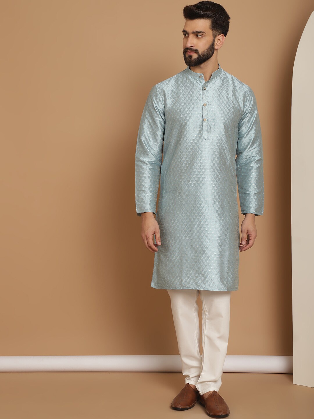 

Anouk Ethnic Motifs Embroidered Straight Kurta With Churidar, Blue