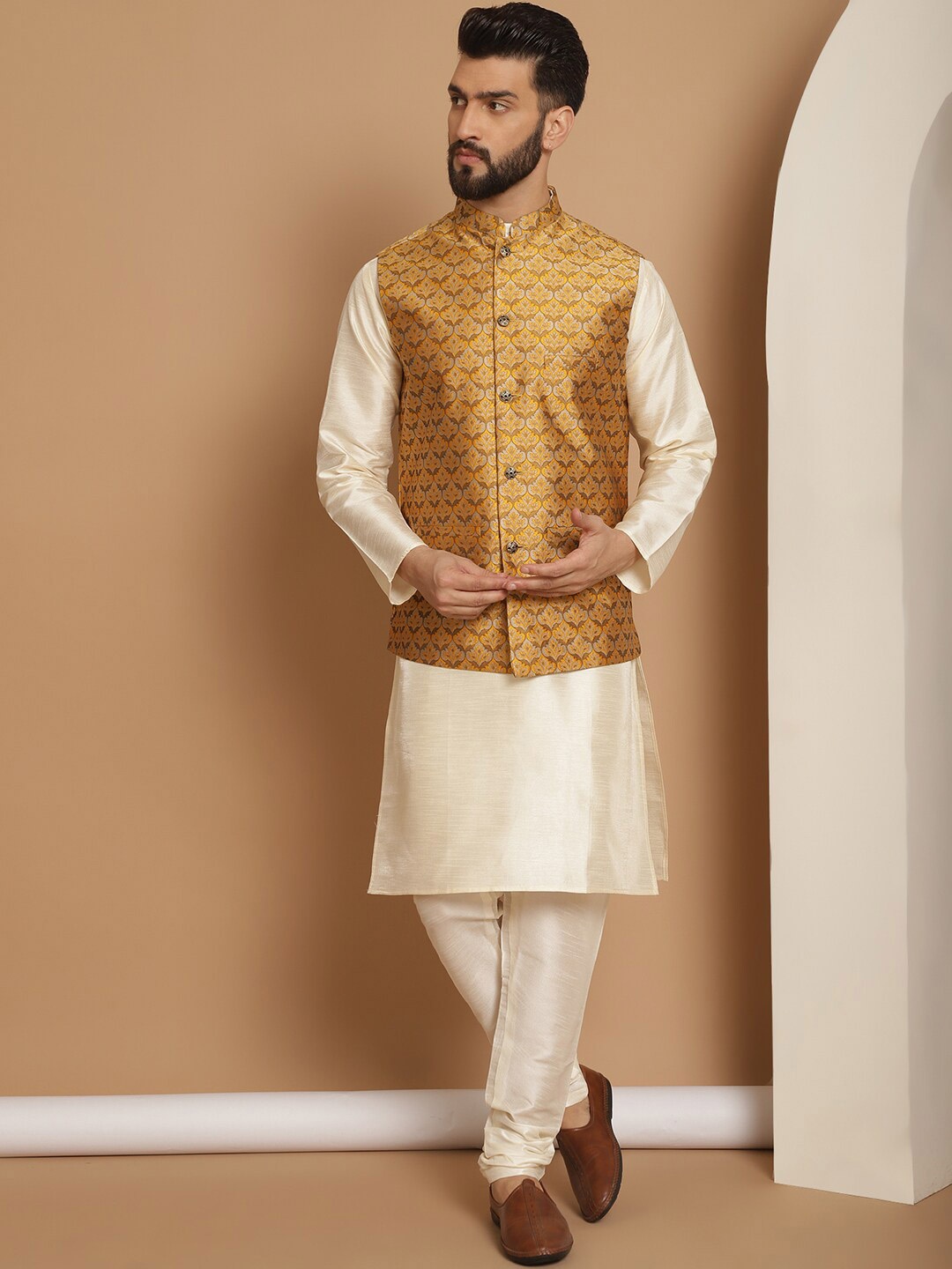 

Anouk Mandarin Collar Knee Length Regular Kurta with Churidar, Cream