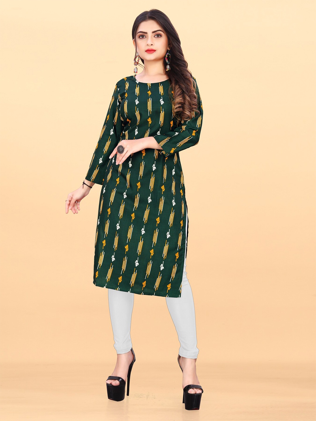 

Krimmple Ethnic Motifs Printed Straight Kurta, Green