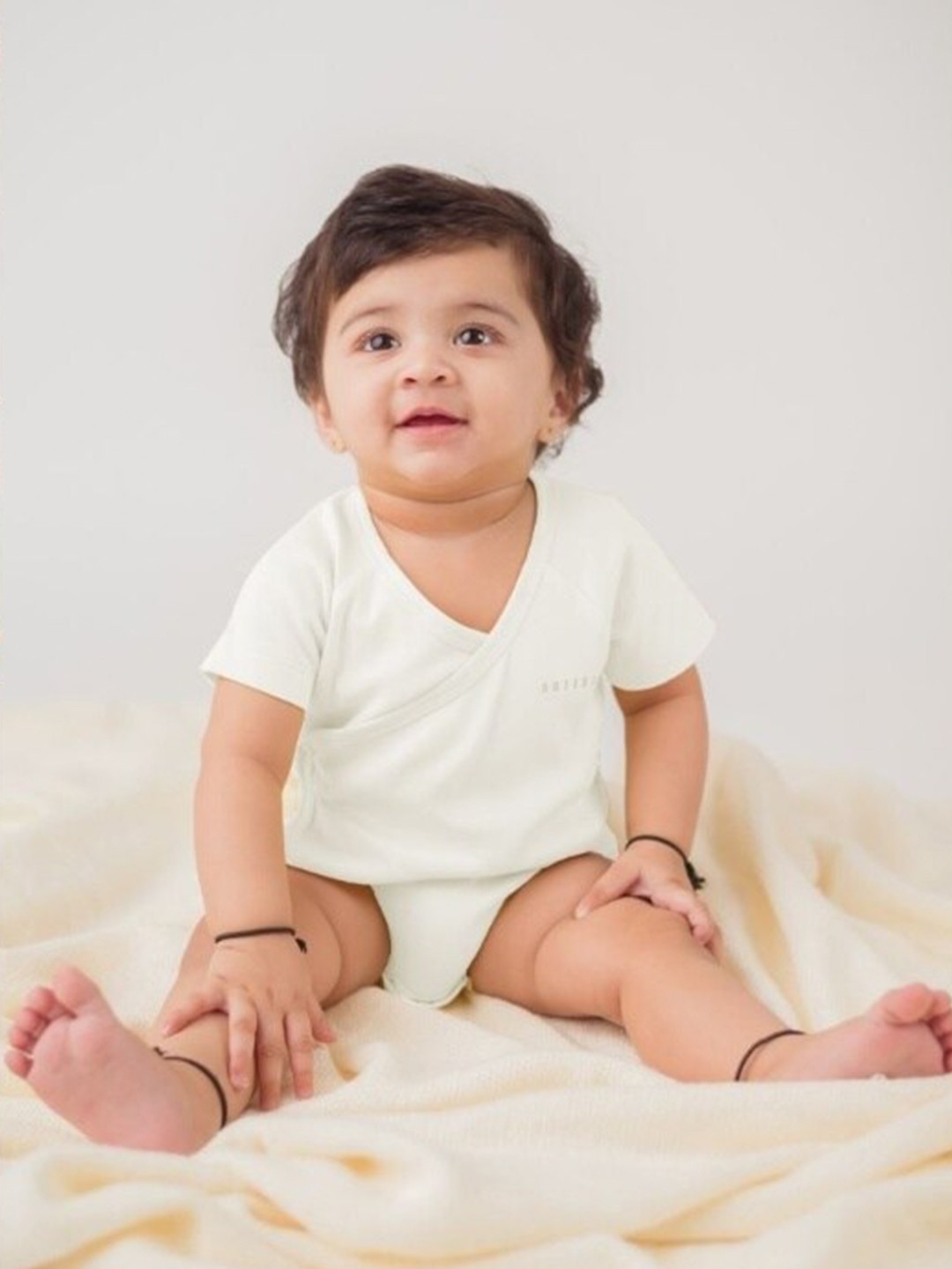 

BAESD Infants V-Neck Organic Cotton Anti-Microbial Bodysuit, Off white