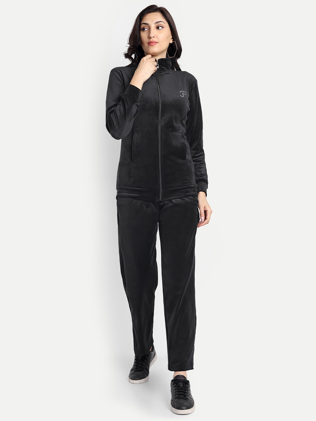

FNOCKS Mock Collar Fleece Tracksuits, Black