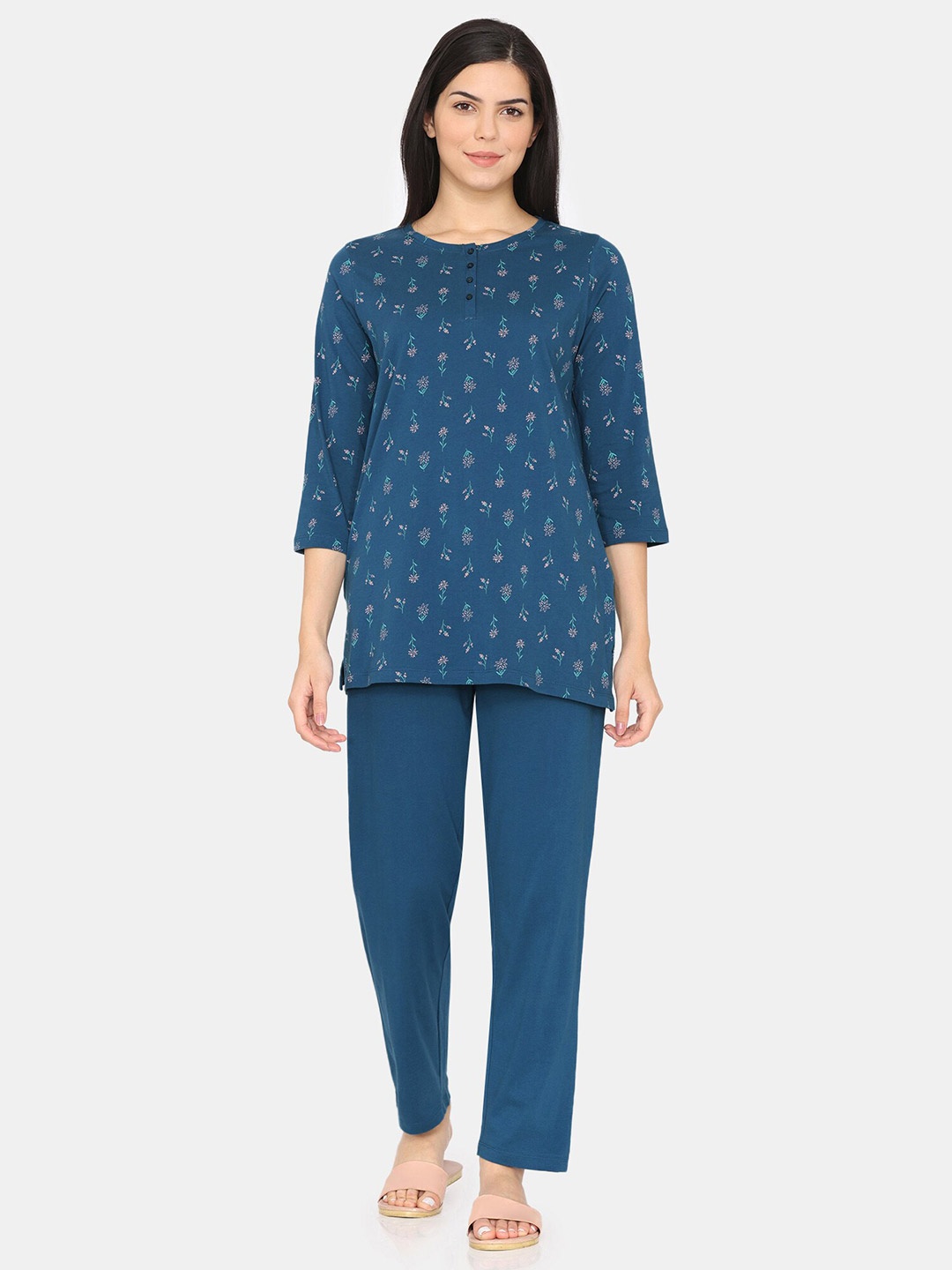 

Zivame Floral Printed Pure Cotton Night suit, Blue