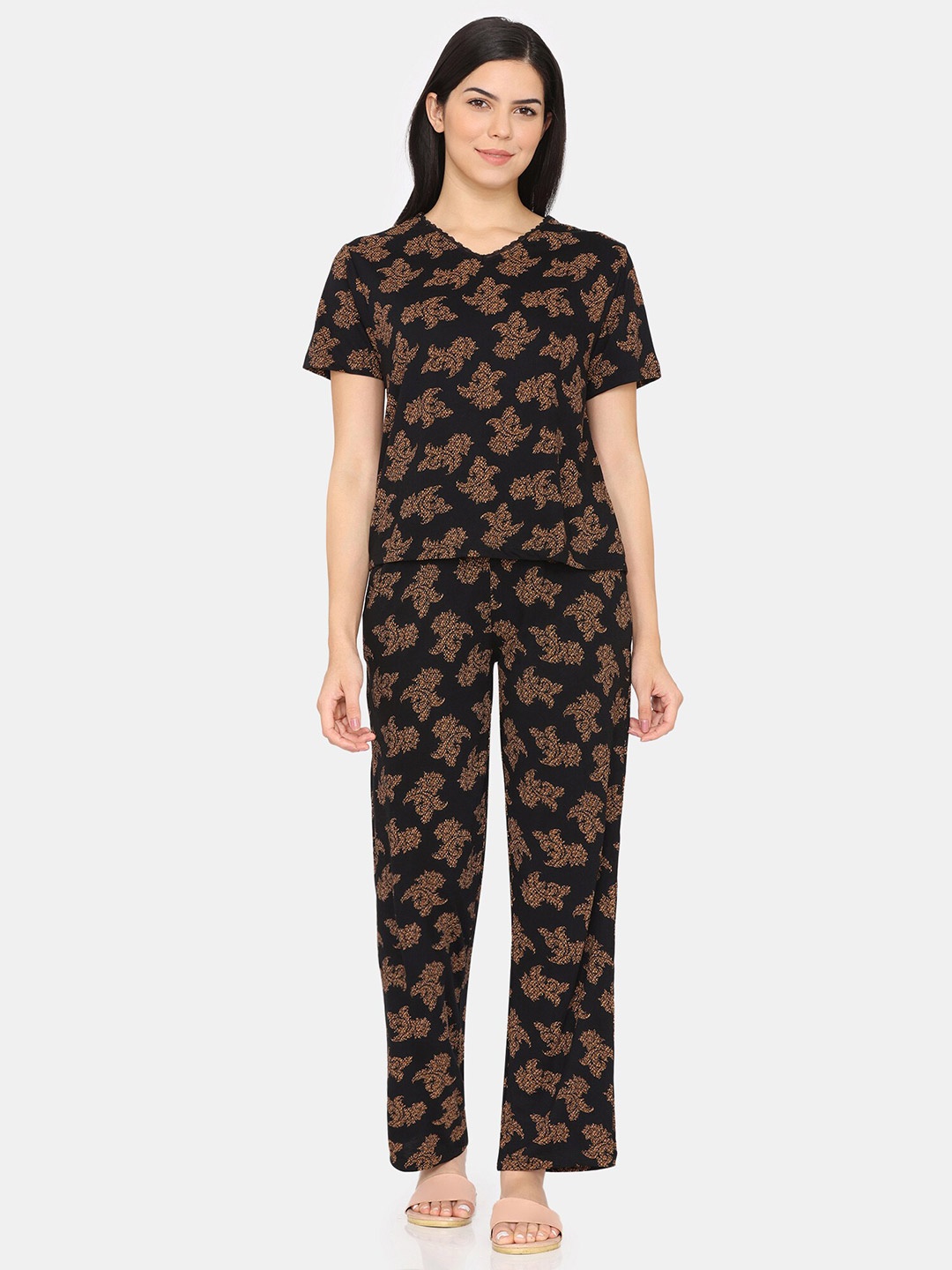 

Zivame Floral Printed Pure Cotton Night suit, Black