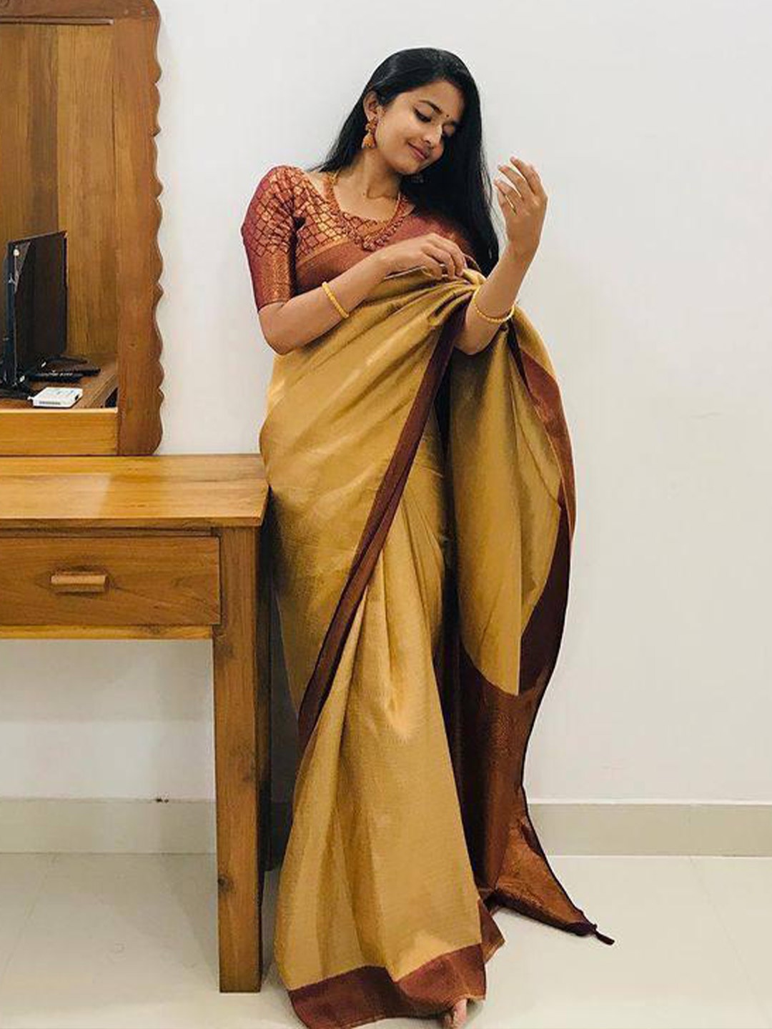 

Visit Wear Woven Design Zari Banarasi Saree, Yellow