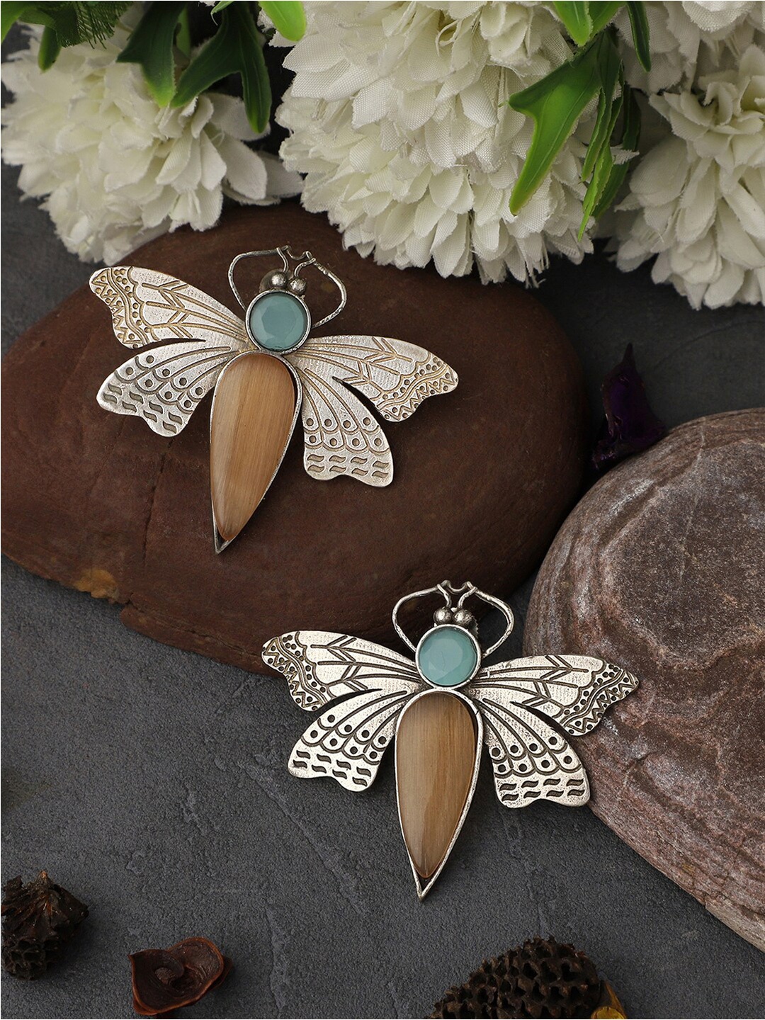 

PATOLA BY VJ Silver-Plated Contemporary Drop Earrings