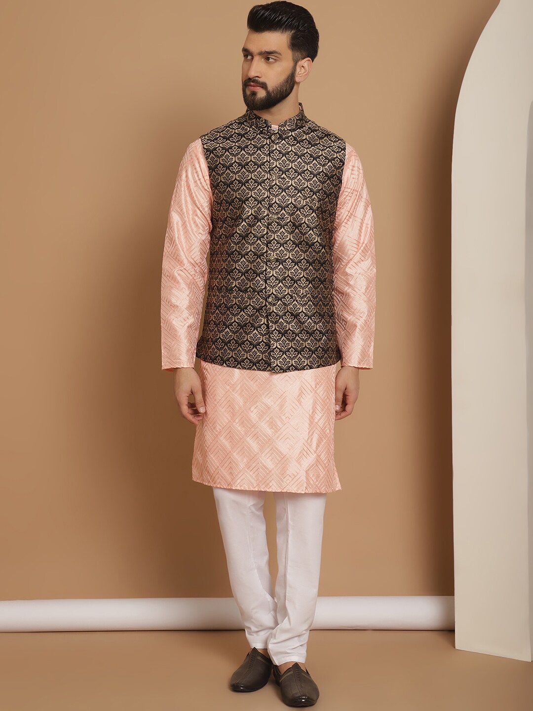 

Anouk Embroidered Regular Thread Work Kurta With Churidar & Nehru Jacket, Pink