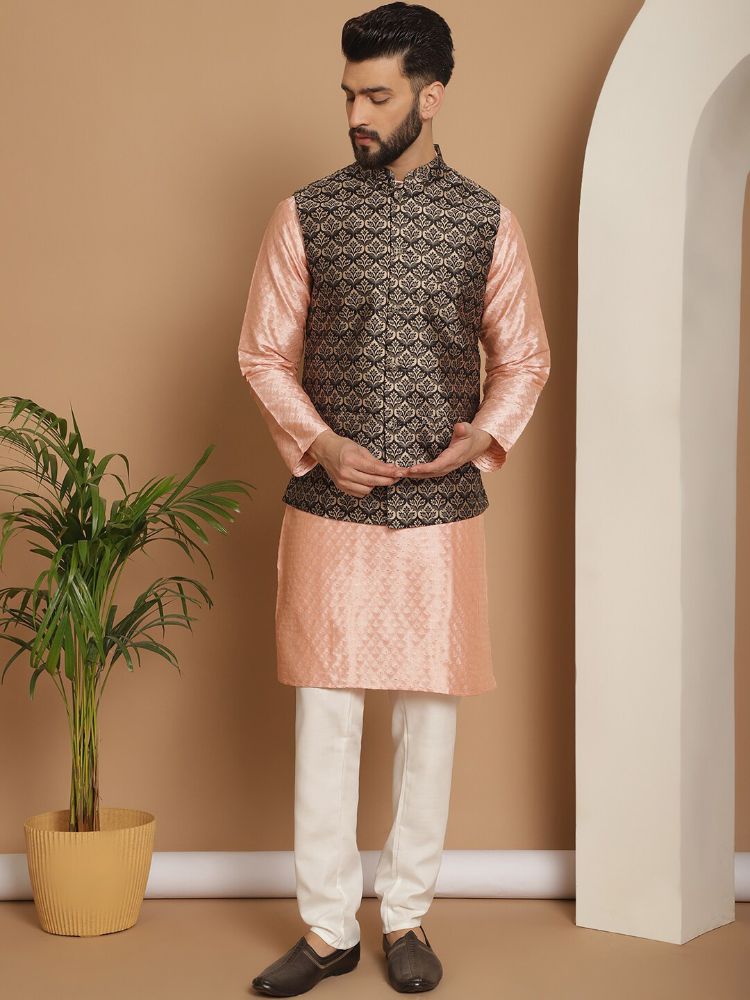 

Anouk Ethnic Motifs Embroidered Regular Straight Jacquard Silk Kurta with Churidar, Pink