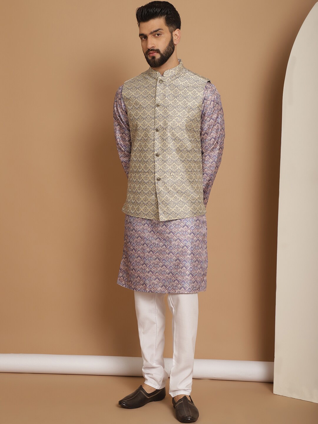 

Anouk Ethnic Motifs Printed Straight Kurta with Churidar & Nehru Jacket, Purple