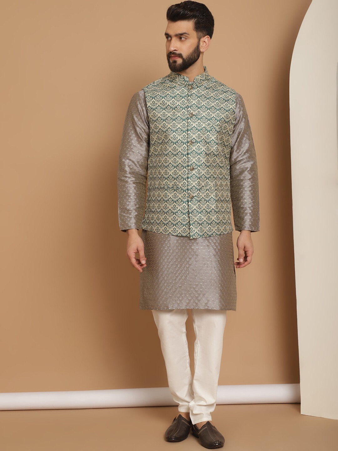 

Anouk Ethnic Motifs Regular Kurta with Churidar & Nehru jacket, Grey