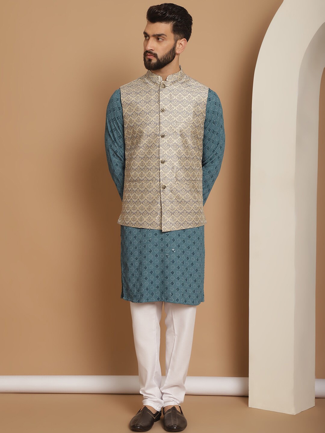 

Anouk Embroidered Regular Thread Work Cotton Kurta With Churidar & Nehru Jacket, Teal