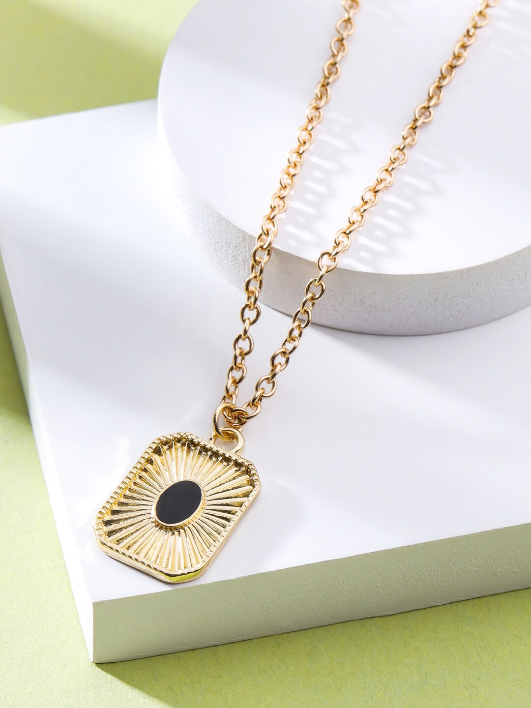 

VIRAASI Gold-Plated Pendant With Chain