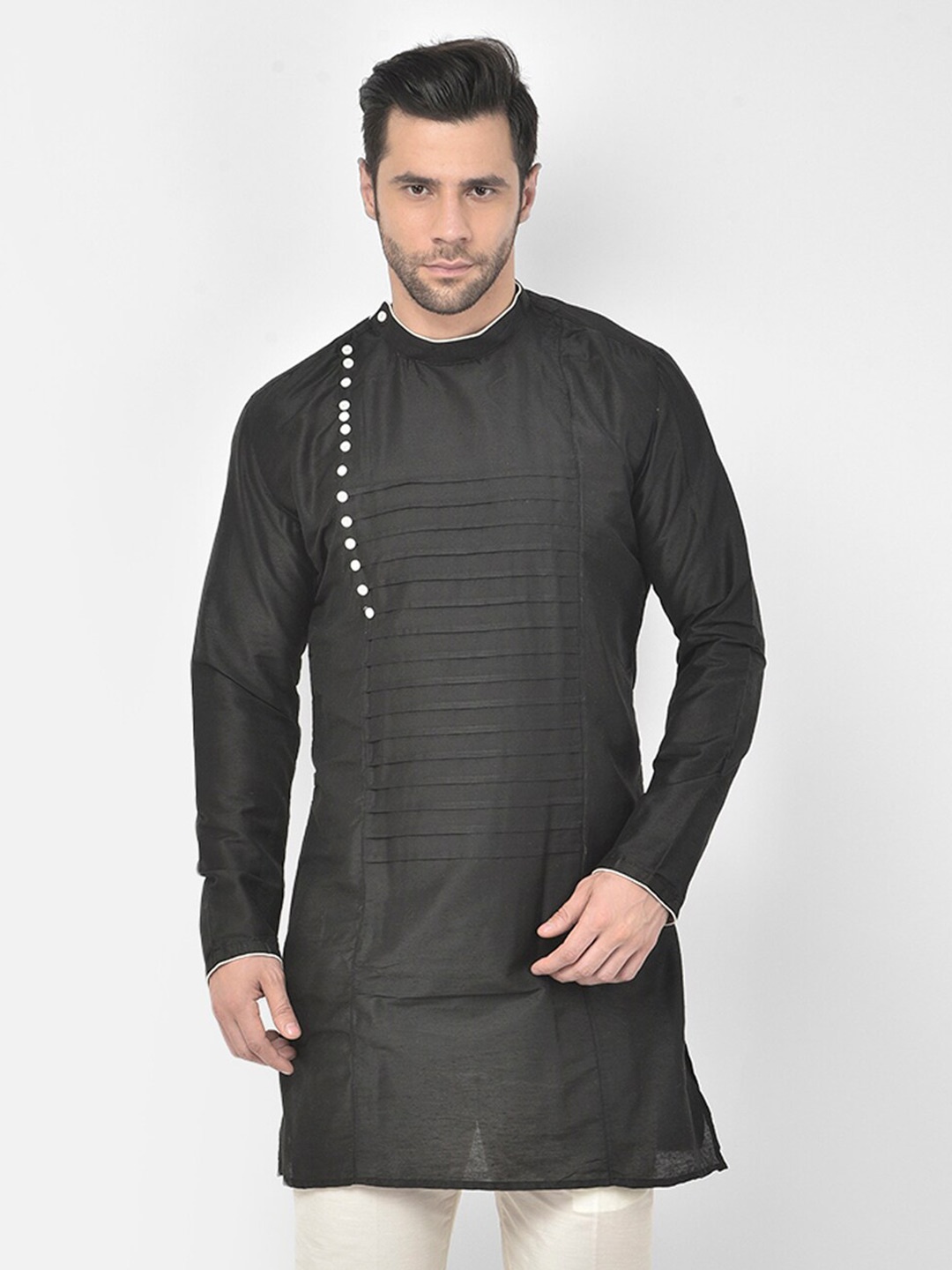 

DEYANN Pleated Band Collar Straight Kurta, Black