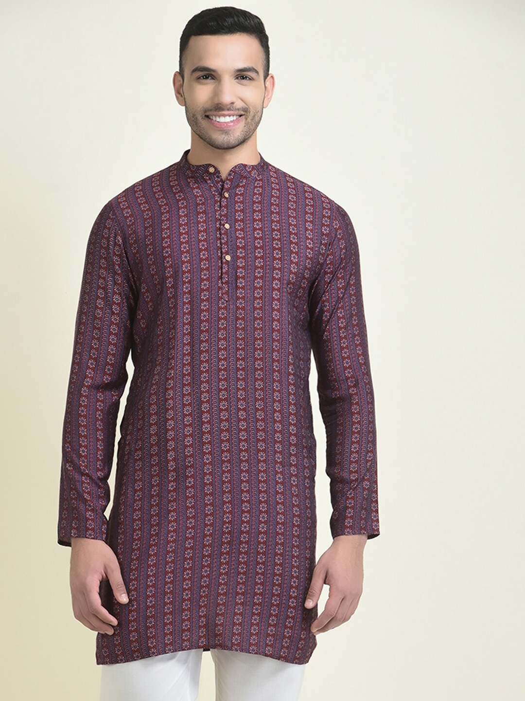

DEYANN Printed Straight Pure Cotton Kurta, Maroon