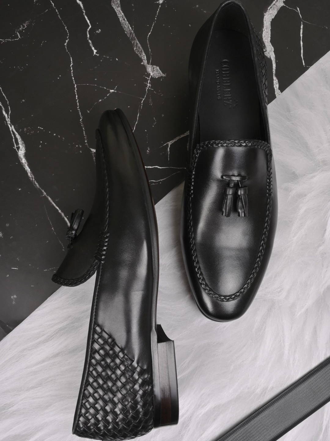 

Cobblerz Men Textured Leather Tasselled Loafers, Black