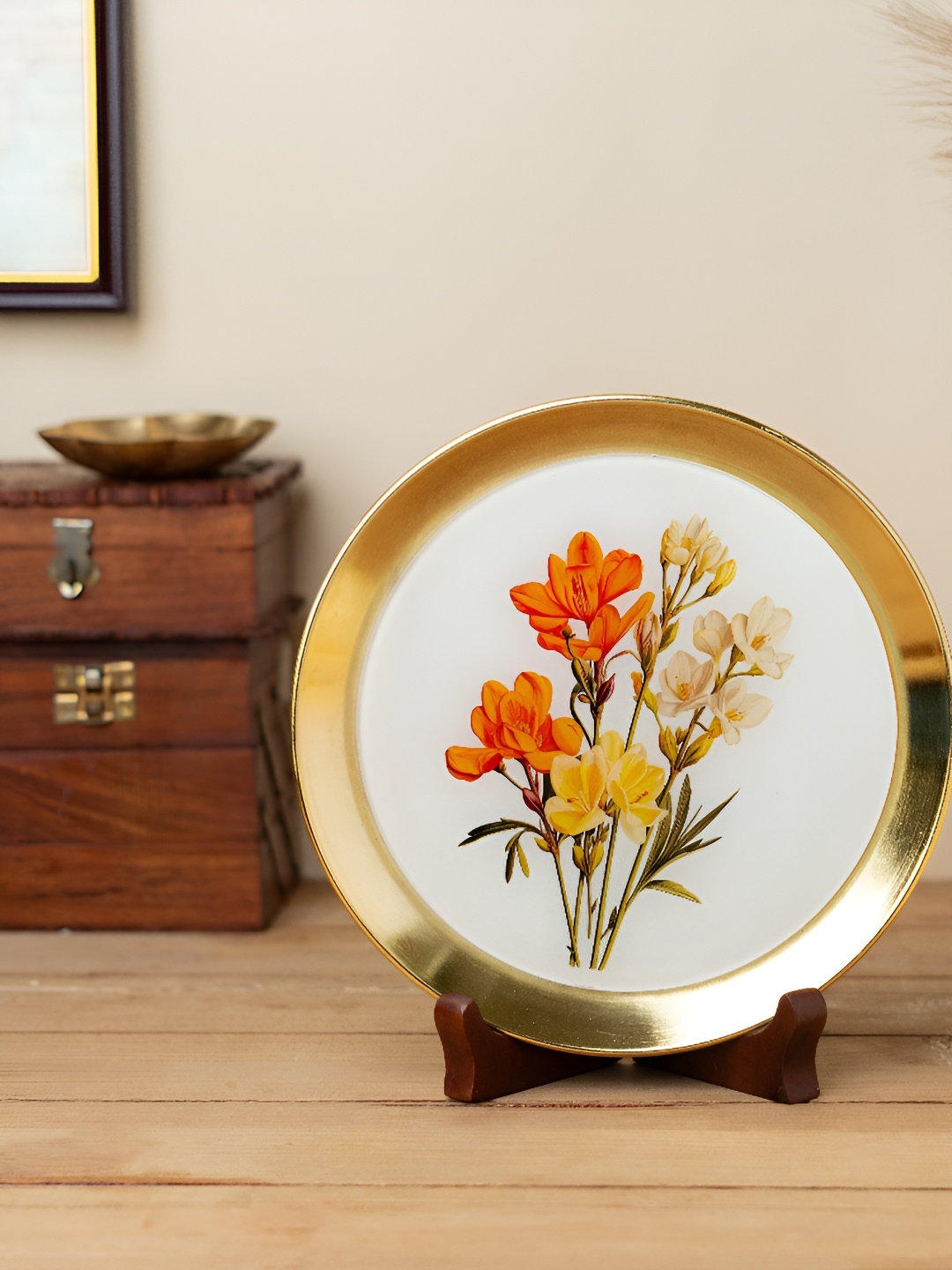 

Ritualistic GoldToned and White Rim Botanical Plate With Wooden Stand Showpiece, Gold