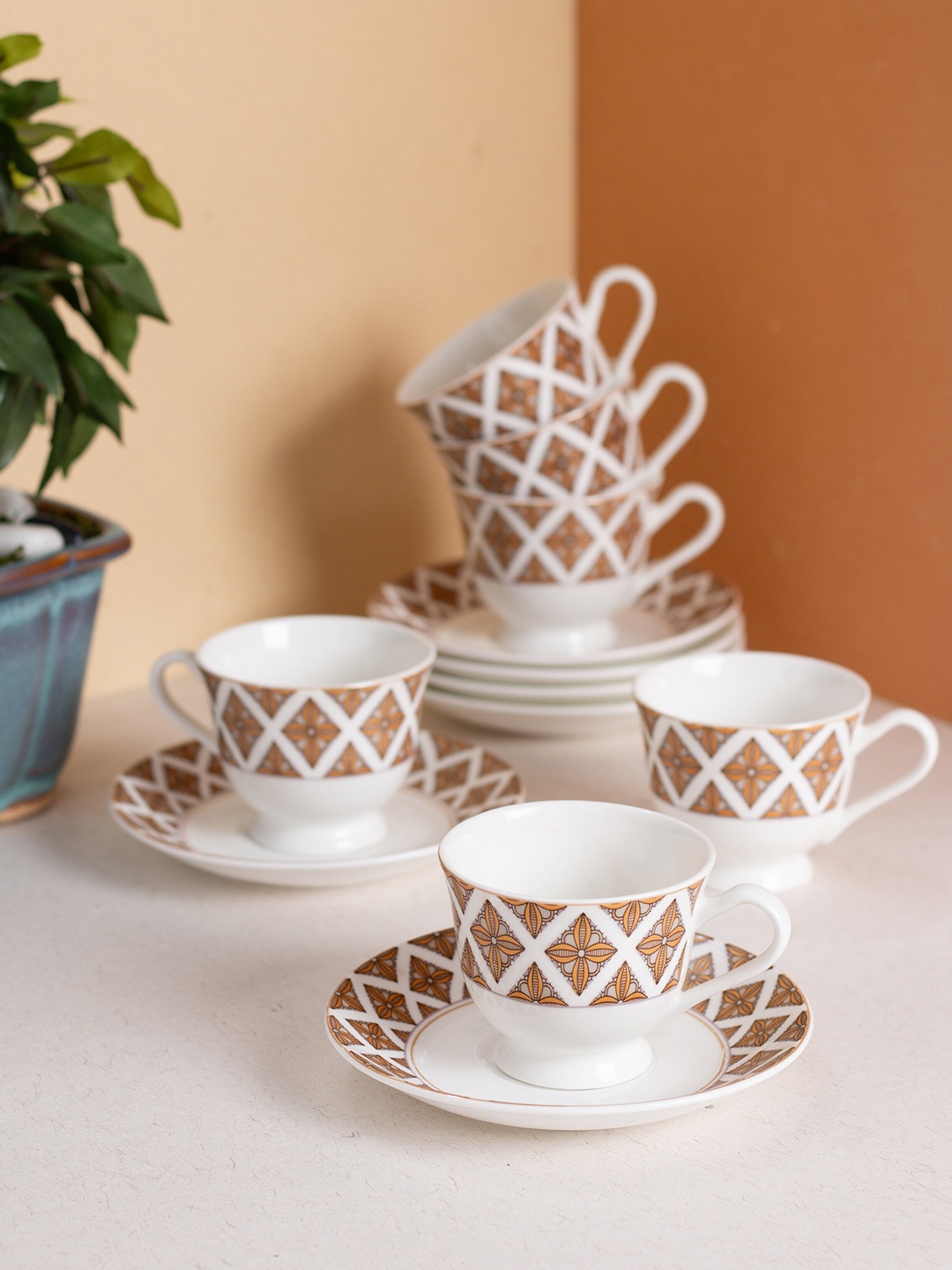 

JCPL White & Brown 12 Pieces Printed Ceramic Glossy Cups and Saucers Set 180 ml