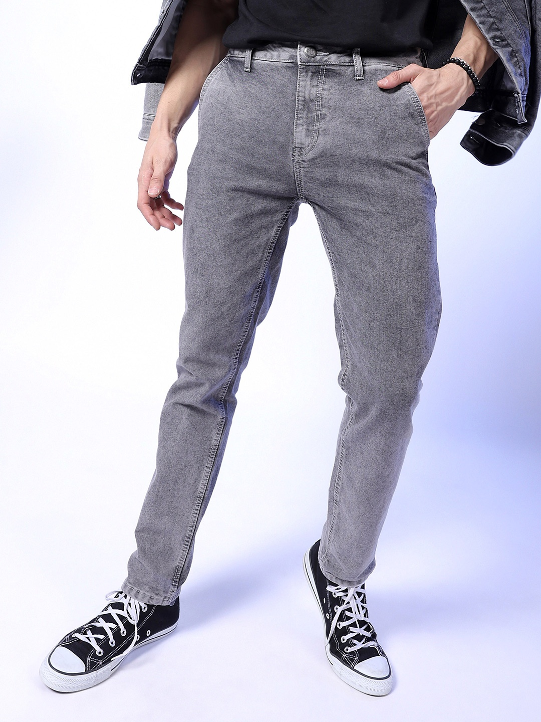 

The Indian Garage Co Men Grey Slim Fit Clean Look Heavy Fade Jeans