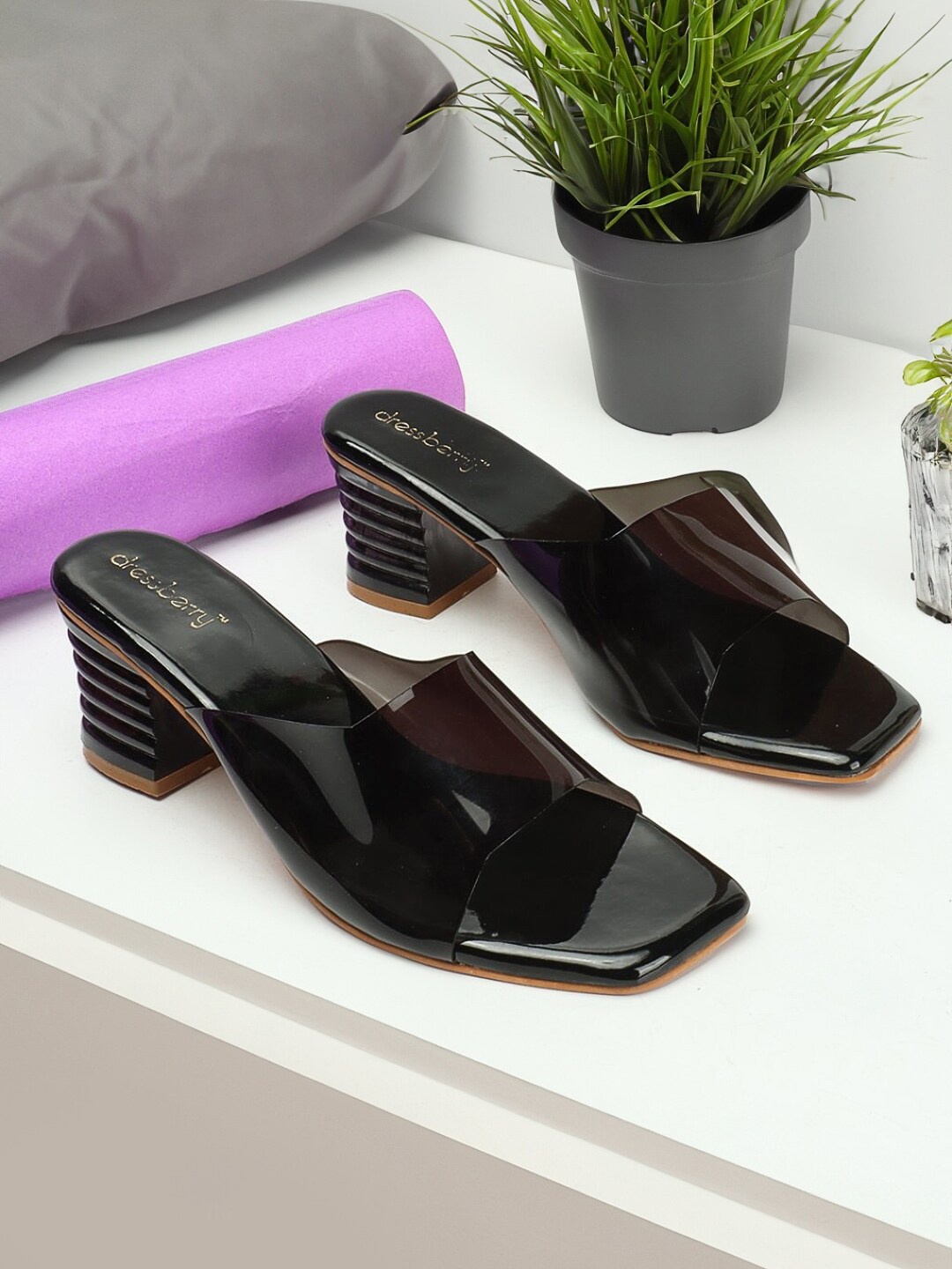 

DressBerry Black Open Toe Block Heels