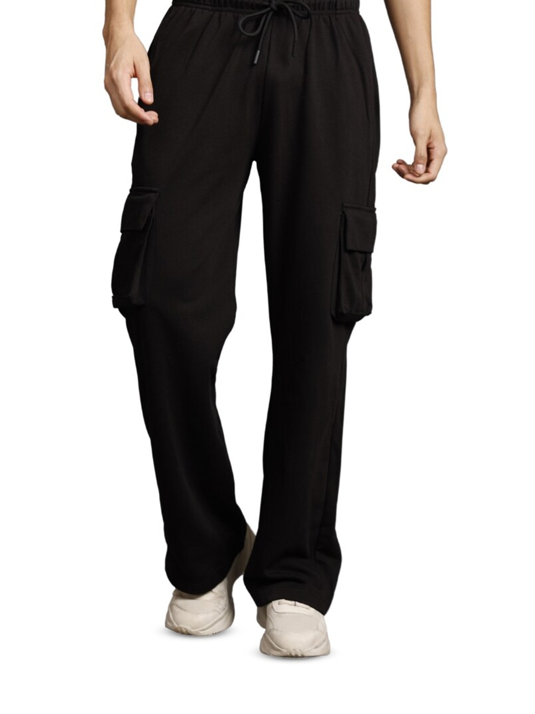 

PRONK Men Cotton Relaxed-Fit Cargo Track Pants, Black