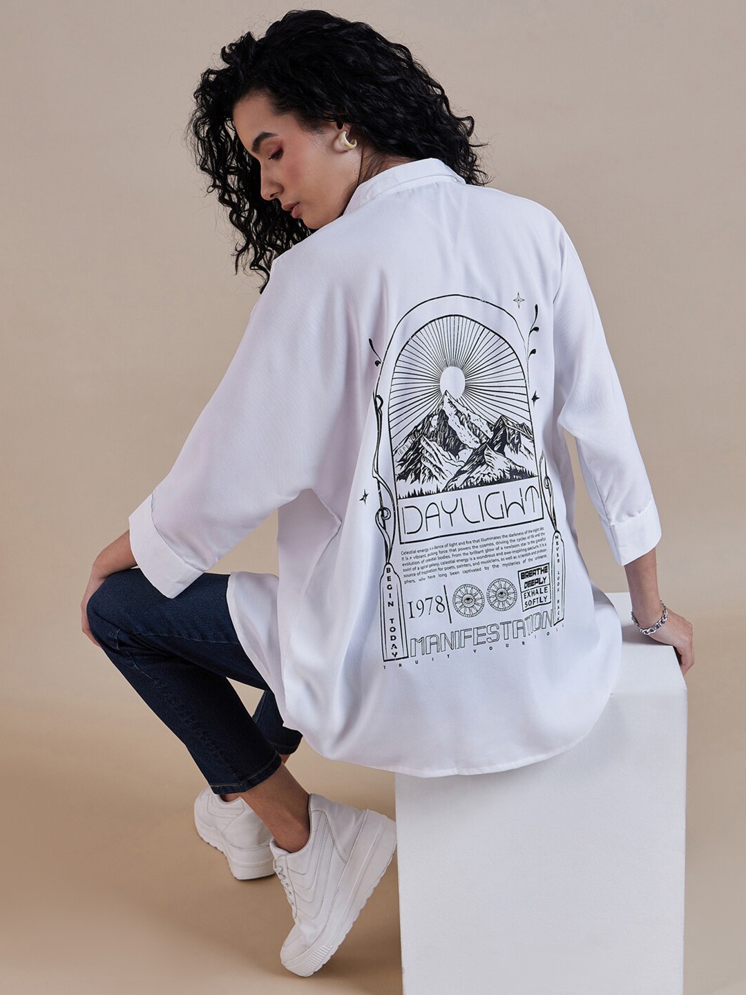 

Roadster Graphic Printed Oversized Casual Shirts, White