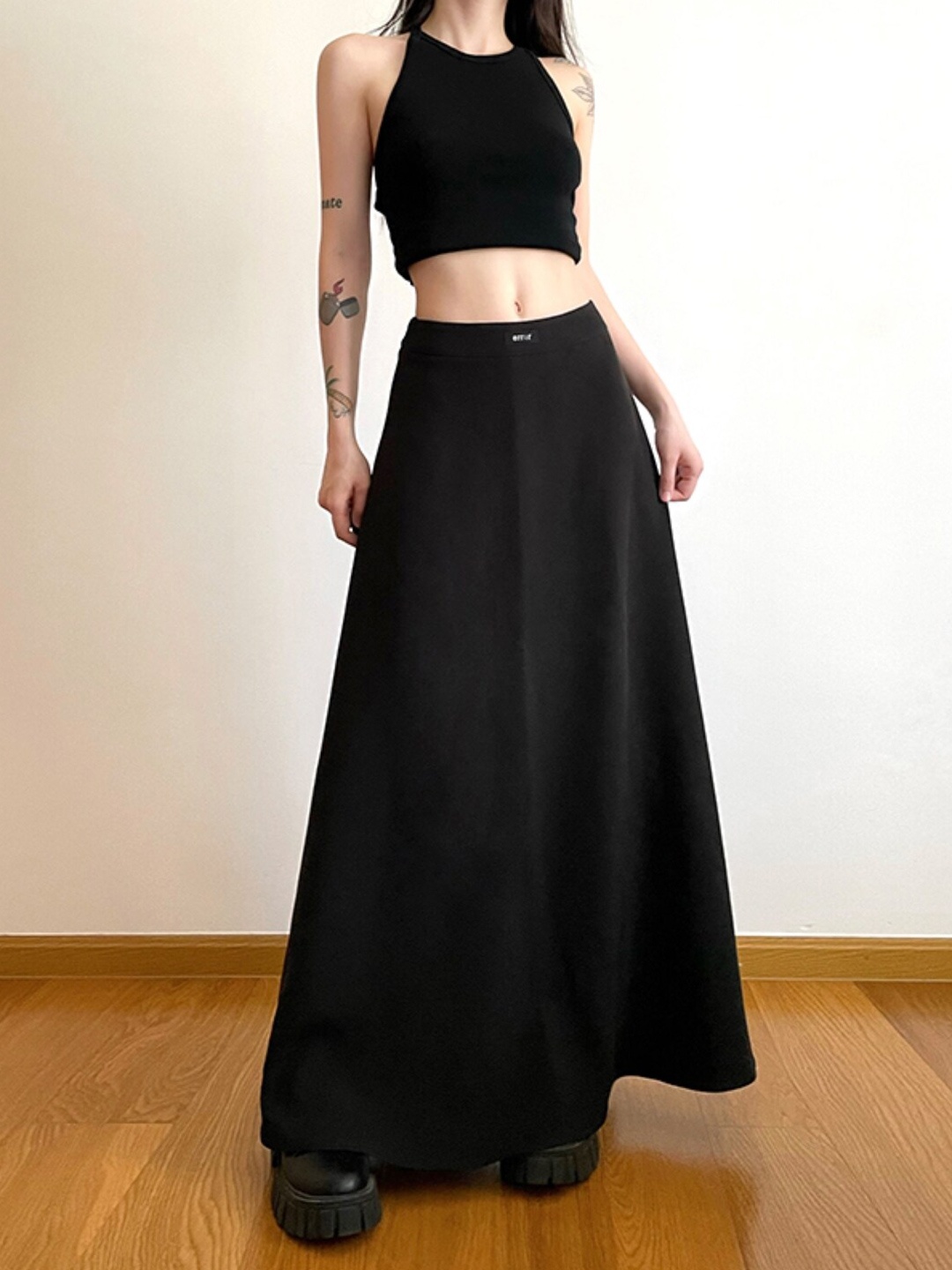 

Stylecast X KPOP Mid-Rise Flared Maxi Skirt, Black