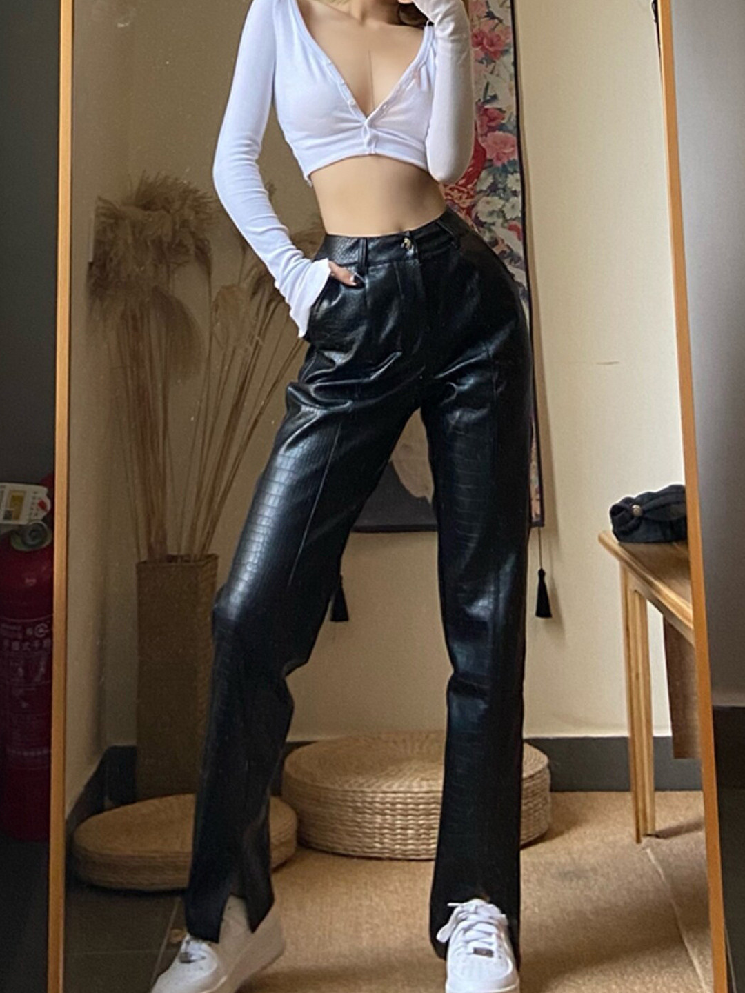 

Stylecast X KPOP Women Black Regular Fit Original Trousers