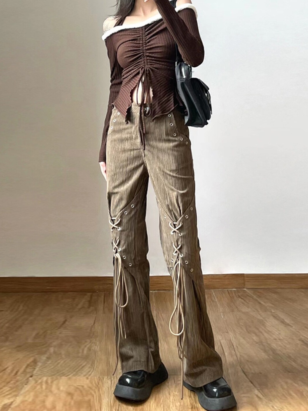 

Stylecast X KPOP Women Khaki Original Flared Cotton Trousers