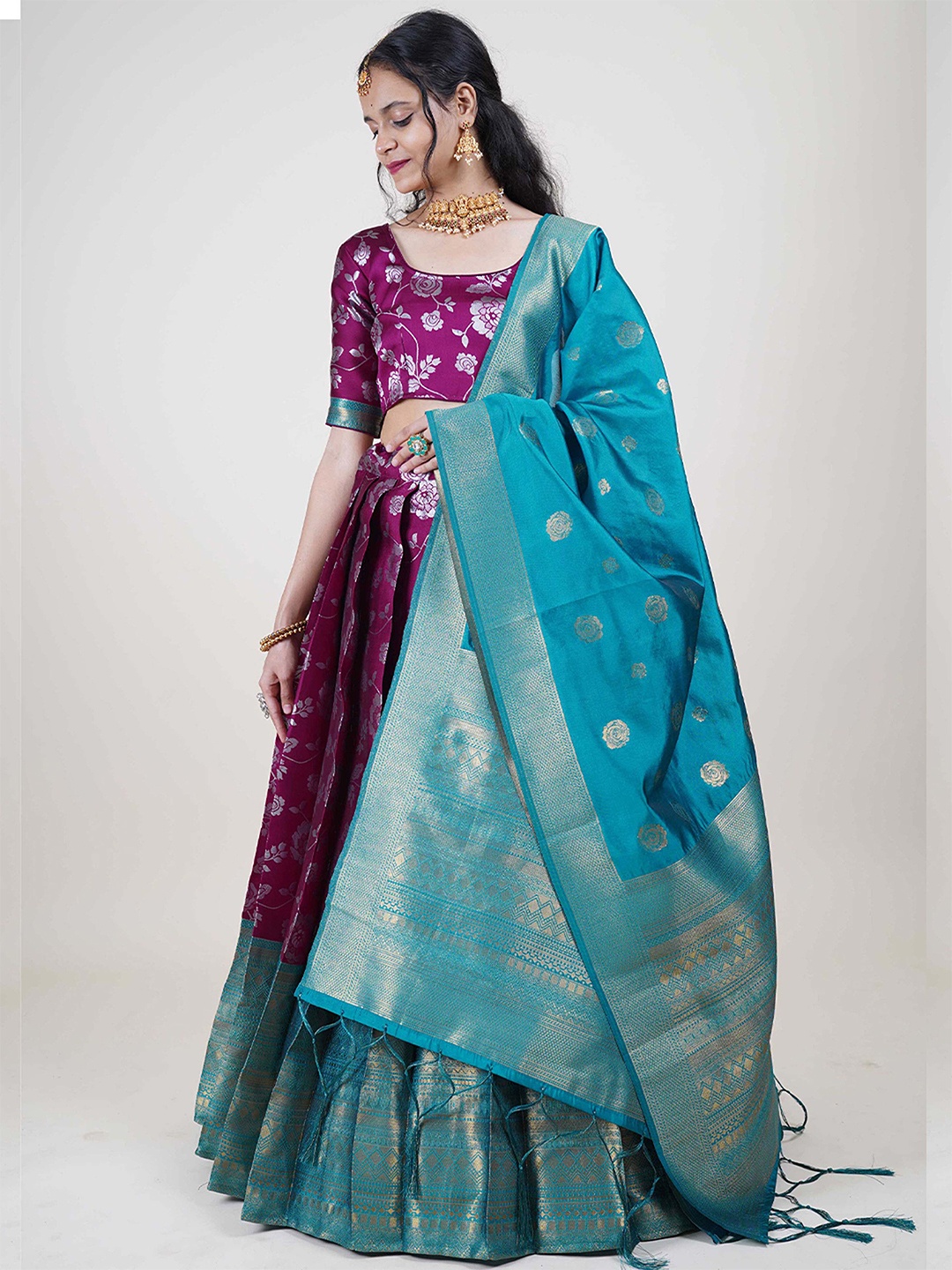 

Fabcartz Woven Design Semi-Stitched Lehenga & Unstitched Blouse With Dupatta, Purple