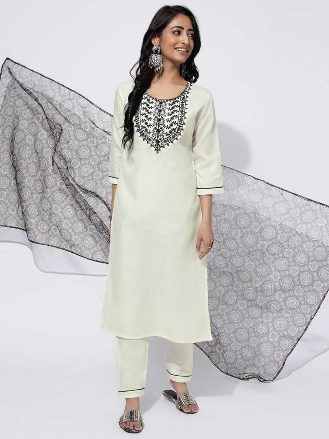 

Twika Floral Yoke Design Gotta Patti Straight Kurta & Trousers With Dupatta, White
