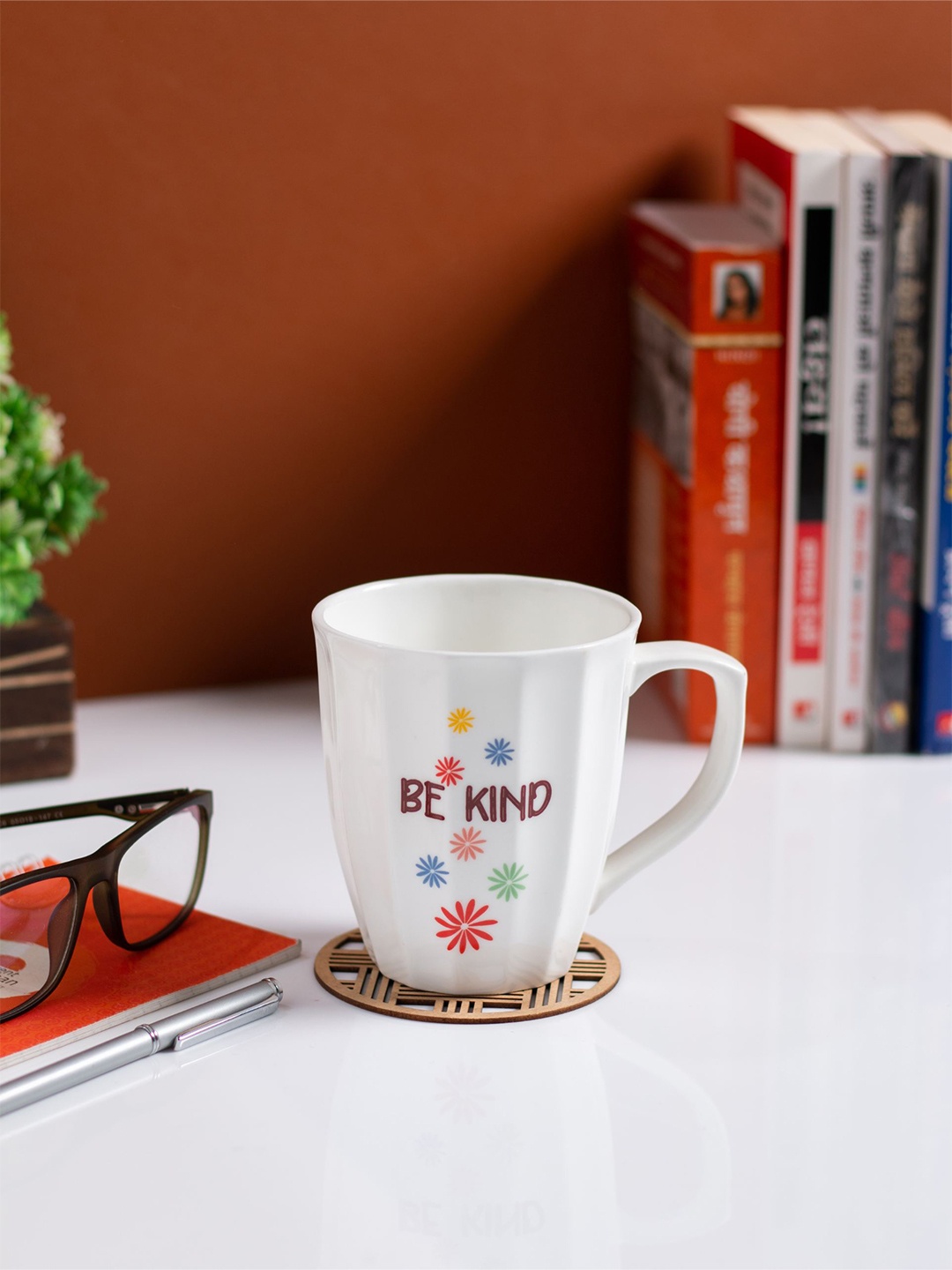 

JCPL Fine Ceramic White & Green 2 Pieces Printed Glossy Mugs 350 Ml