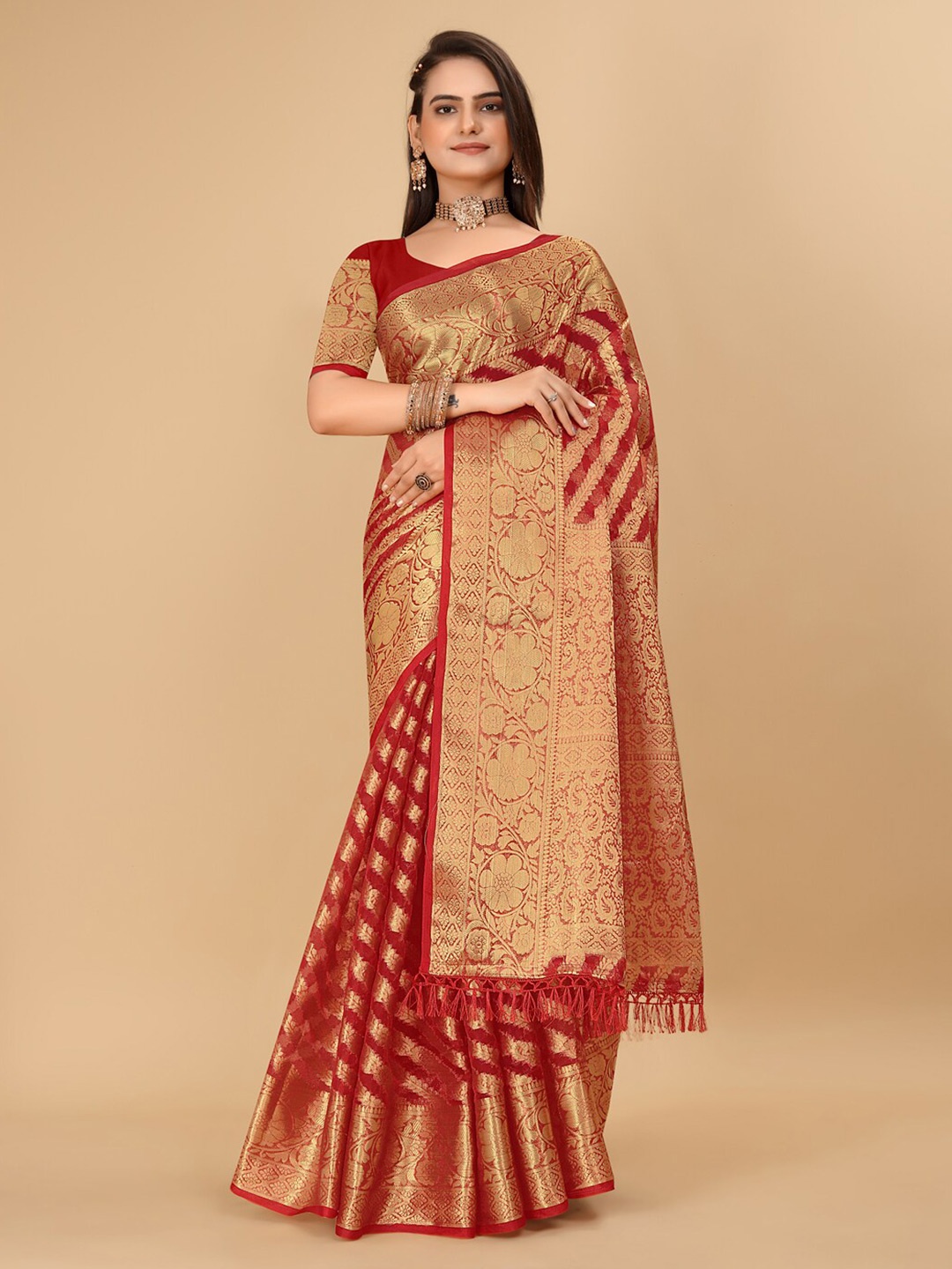 

Pionex Woven Design Zari Banarasi Saree, Red