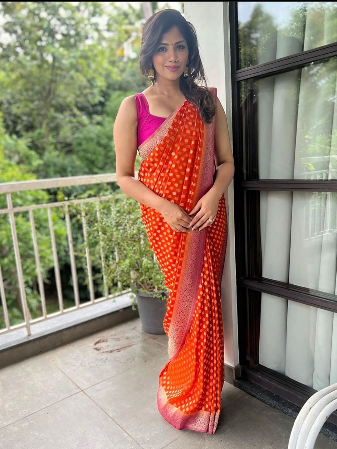 

BerMondsey Ethnic Motifs Woven Design Zari Banarasi Saree, Orange